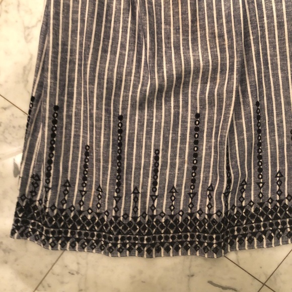 Parker Jeanette Off Shoulder Linen Striped Dress - Picture 7 of 8